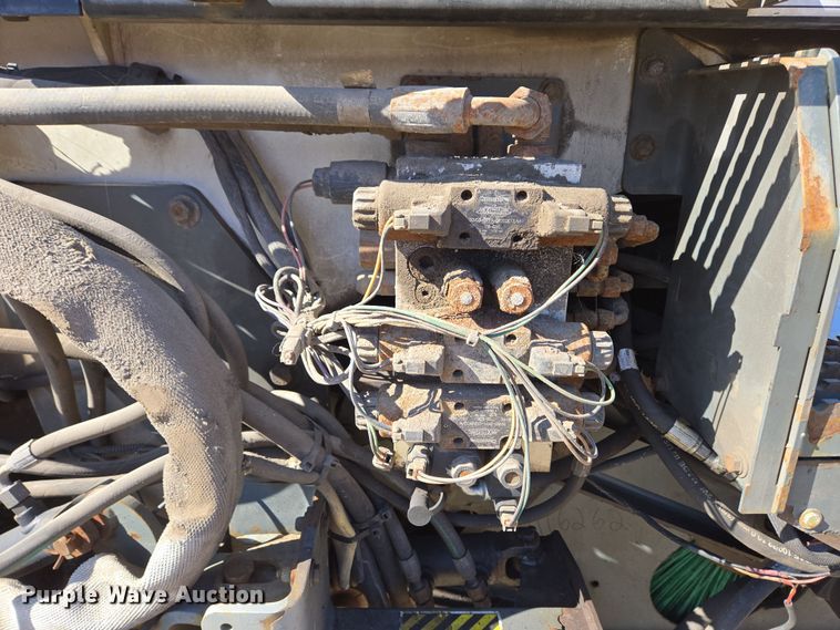 image for item EC4183 2015 Elgin Pelican Series NP street sweeper