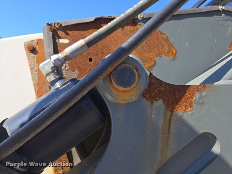 image for item EC4183 2015 Elgin Pelican Series NP street sweeper