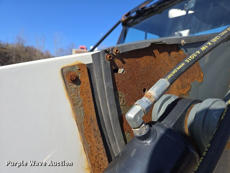 image for item EC4183 2015 Elgin Pelican Series NP street sweeper