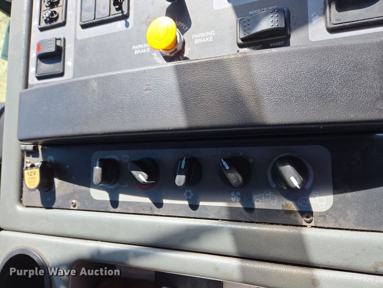 image for item EC4183 2015 Elgin Pelican Series NP street sweeper