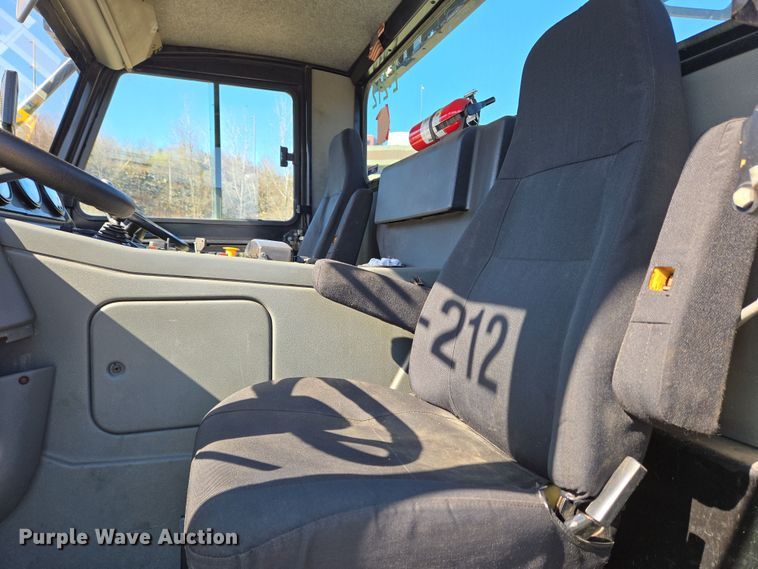 image for item EC4183 2015 Elgin Pelican Series NP street sweeper