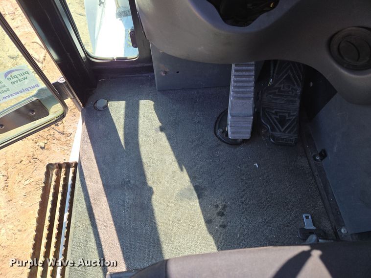 image for item EC4183 2015 Elgin Pelican Series NP street sweeper