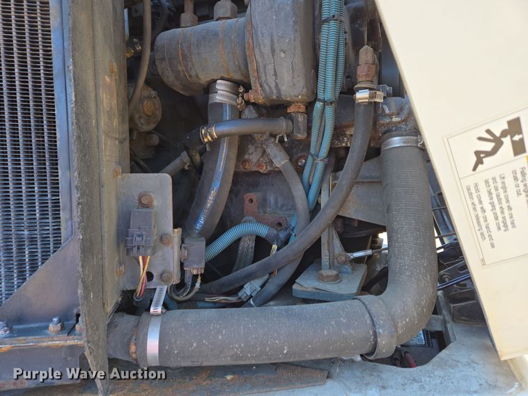 image for item EC4183 2015 Elgin Pelican Series NP street sweeper