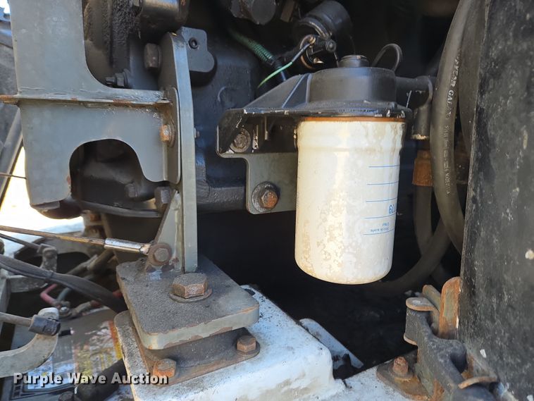 image for item EC4183 2015 Elgin Pelican Series NP street sweeper