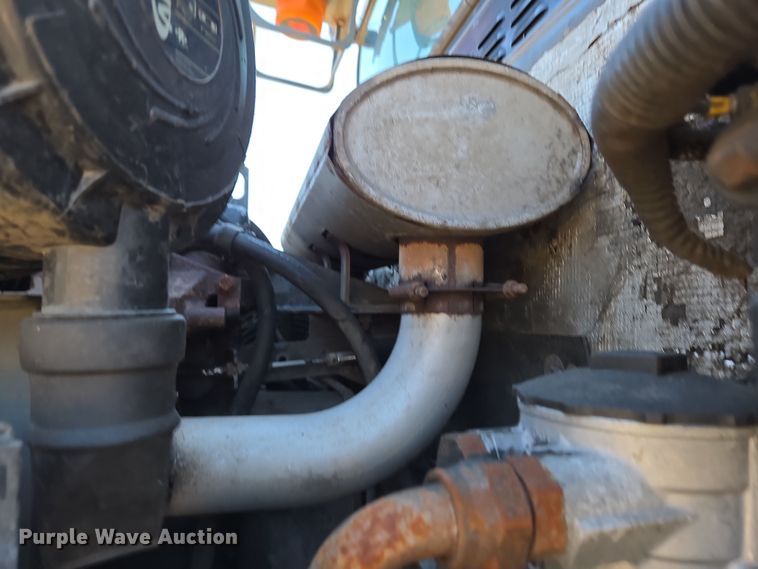 image for item EC4183 2015 Elgin Pelican Series NP street sweeper