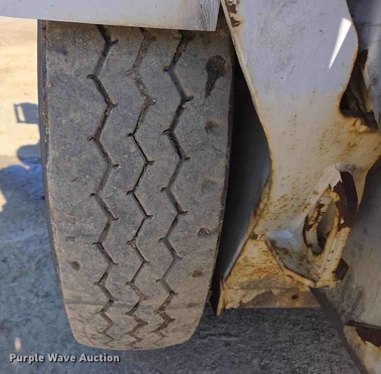 image for item EC4183 2015 Elgin Pelican Series NP street sweeper