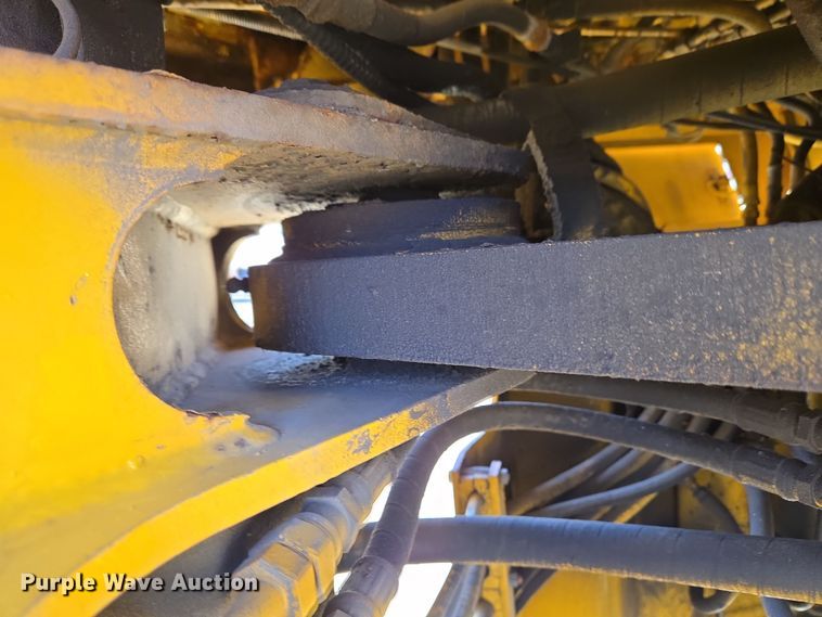 image for item EC4184 1994 Case 621B wheel loader