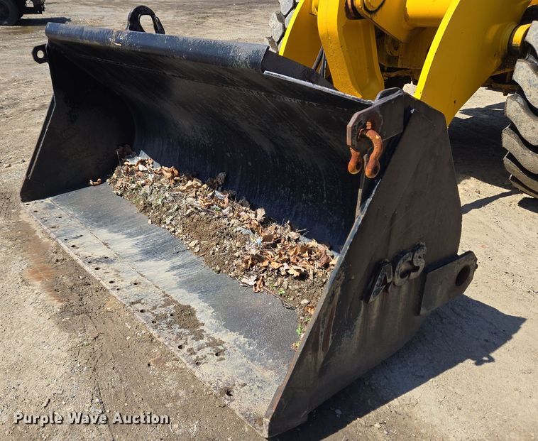 image for item EC4184 1994 Case 621B wheel loader