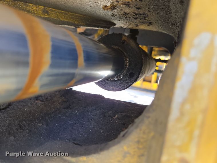 image for item EC4184 1994 Case 621B wheel loader