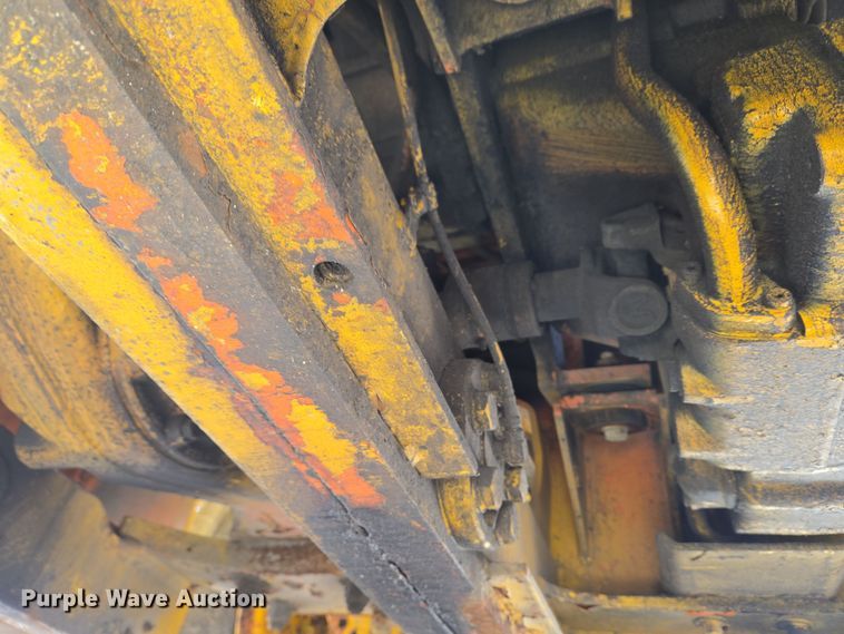 image for item EC4184 1994 Case 621B wheel loader