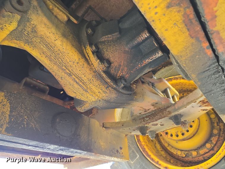 image for item EC4184 1994 Case 621B wheel loader