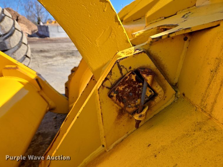 image for item EC4185 Fiat-Allis wheel loader