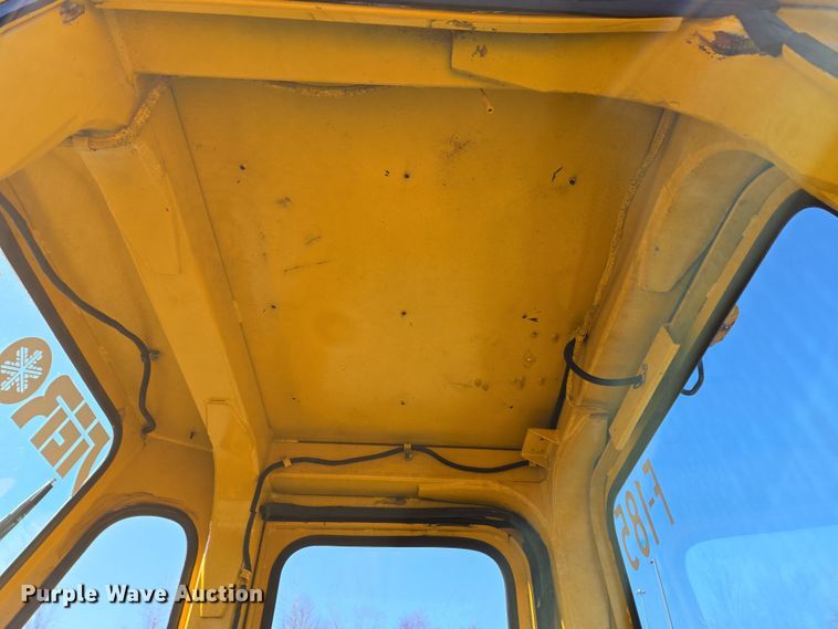 image for item EC4185 Fiat-Allis wheel loader