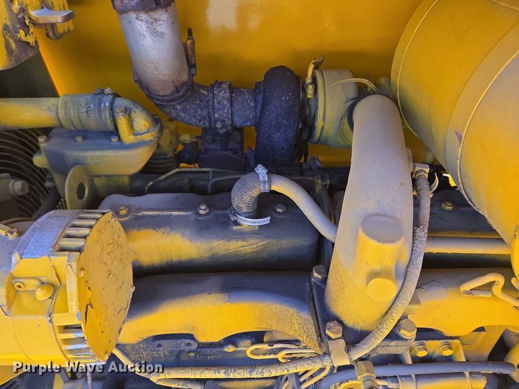 image for item EC4185 Fiat-Allis wheel loader