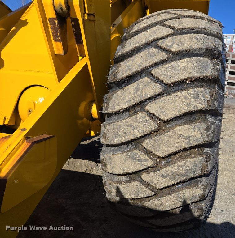 image for item EC4185 Fiat-Allis wheel loader