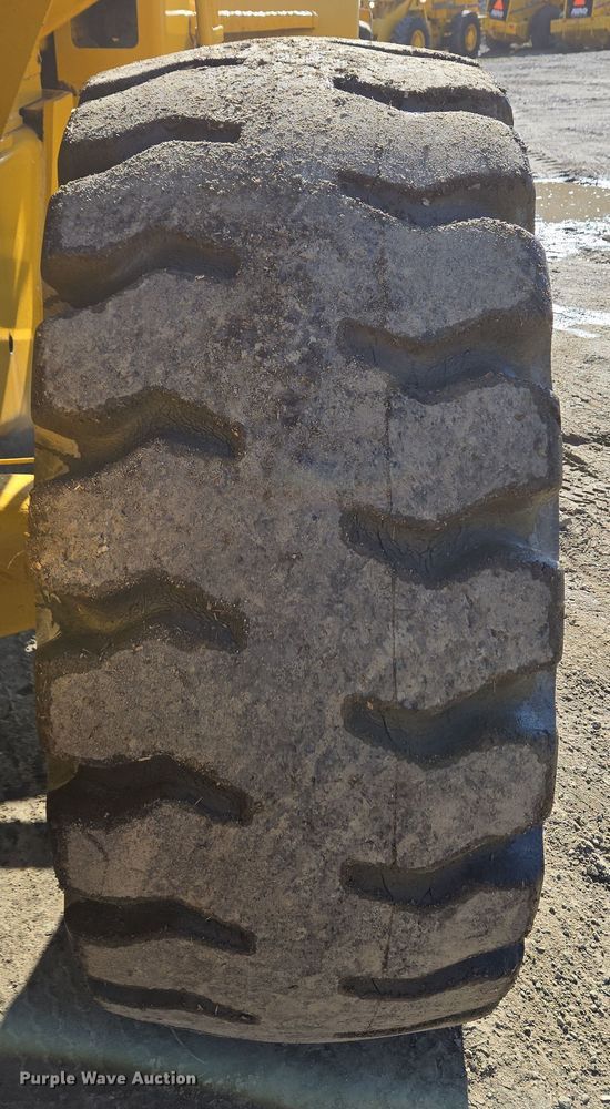 image for item EC4185 Fiat-Allis wheel loader