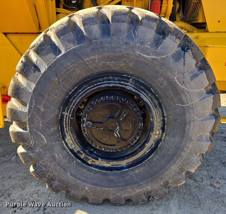 image for item EC4185 Fiat-Allis wheel loader