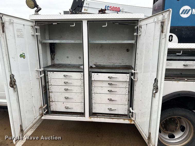 image for item ED4208 2016 Dodge Ram 5500 utility / service truck