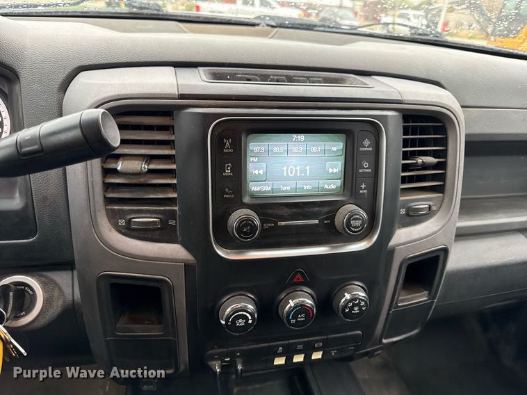 image for item ED4208 2016 Dodge Ram 5500 utility / service truck