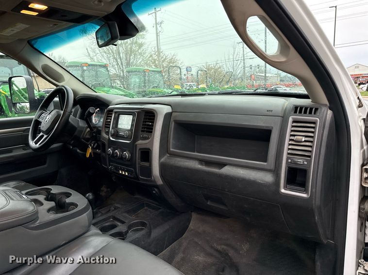 image for item ED4208 2016 Dodge Ram 5500 utility / service truck