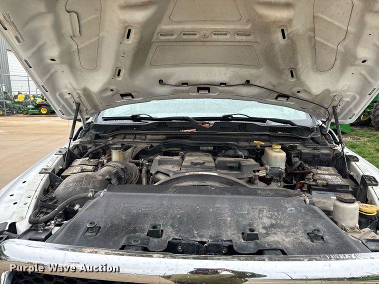 image for item ED4208 2016 Dodge Ram 5500 utility / service truck