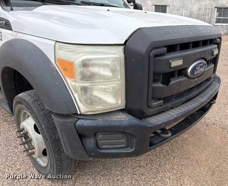 image for item ED5519 2016 Ford F550 Super Duty XL bucket truck