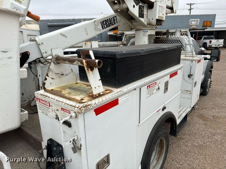 image for item ED5519 2016 Ford F550 Super Duty XL bucket truck
