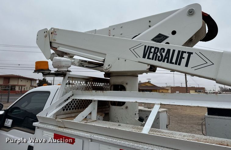 image for item ED5519 2016 Ford F550 Super Duty XL bucket truck