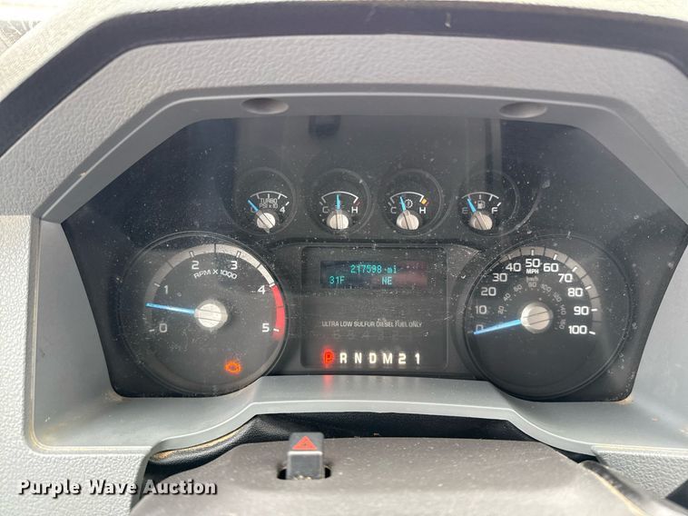 image for item ED5519 2016 Ford F550 Super Duty XL bucket truck