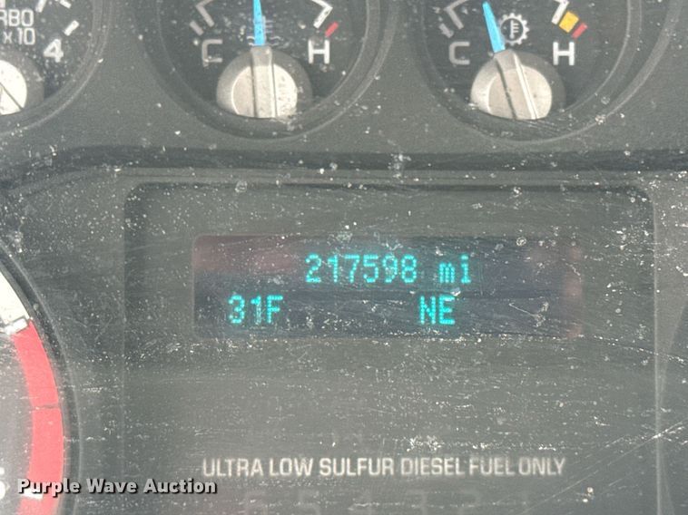 image for item ED5519 2016 Ford F550 Super Duty XL bucket truck