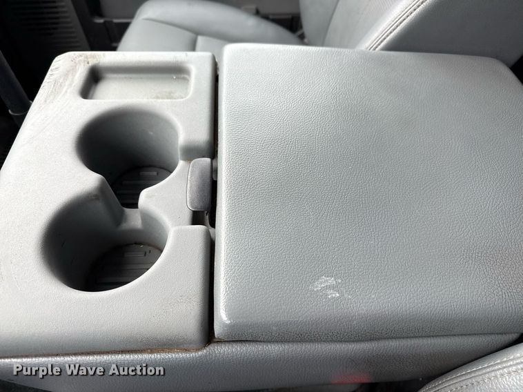 image for item ED5519 2016 Ford F550 Super Duty XL bucket truck