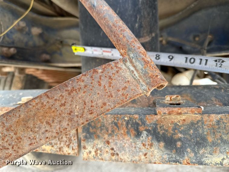 image for item ED5592 1988 Ford L8000 water truck