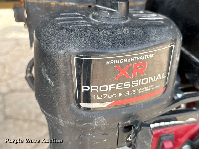 image for item ED5592 1988 Ford L8000 water truck