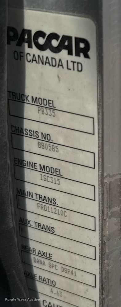 image for item ED5593 2006 Peterbilt 335 dump truck