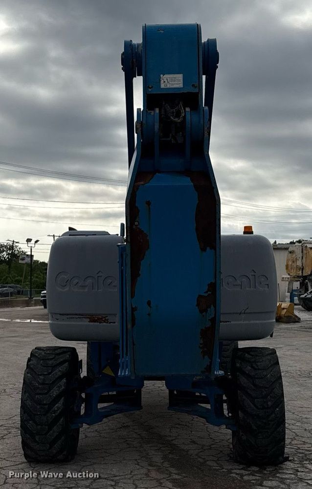 image for item ED5594 2006 Genie Z-135/70 boom lift