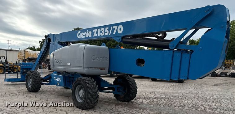 image for item ED5594 2006 Genie Z-135/70 boom lift