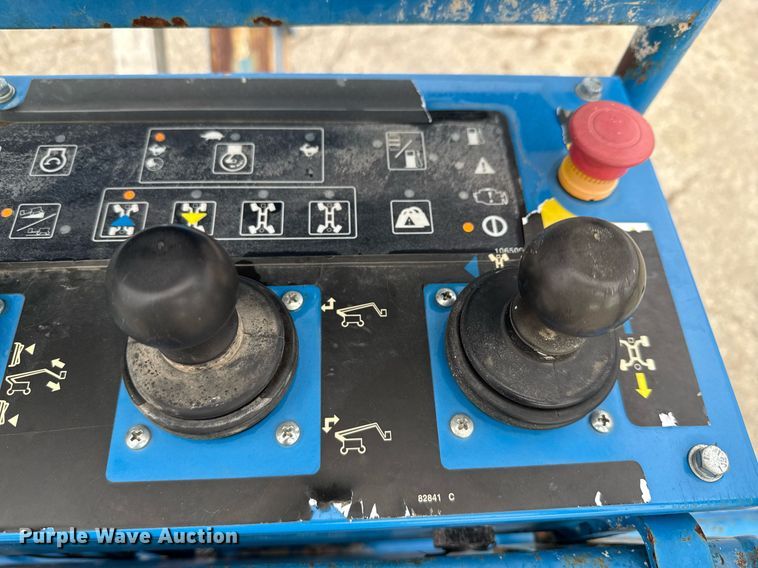 image for item ED5594 2006 Genie Z-135/70 boom lift