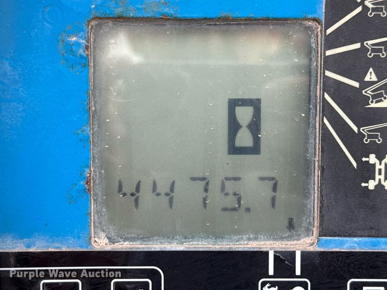 image for item ED5594 2006 Genie Z-135/70 boom lift