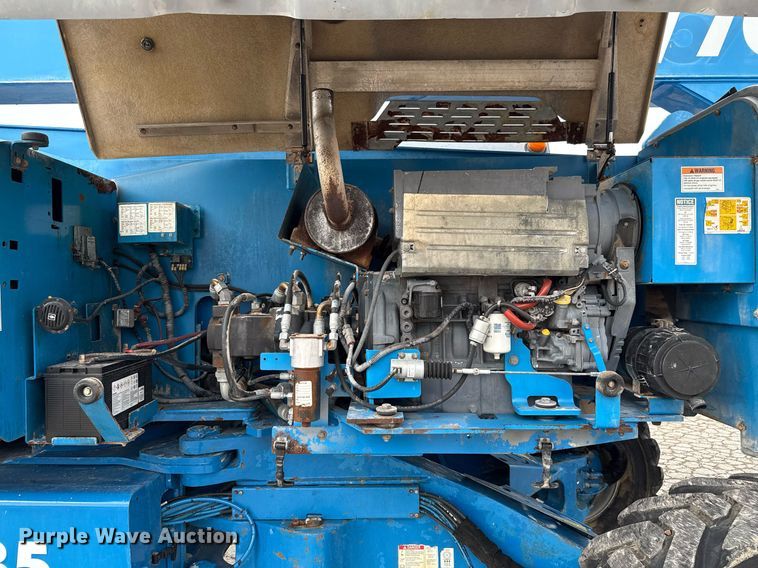 image for item ED5594 2006 Genie Z-135/70 boom lift