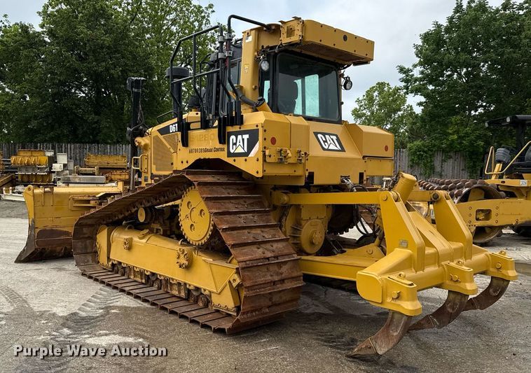 image for item ED5595 2017 Caterpillar D6T LGP dozer