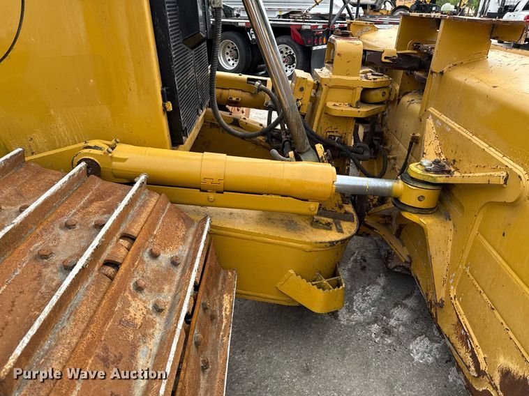 image for item ED5595 2017 Caterpillar D6T LGP dozer