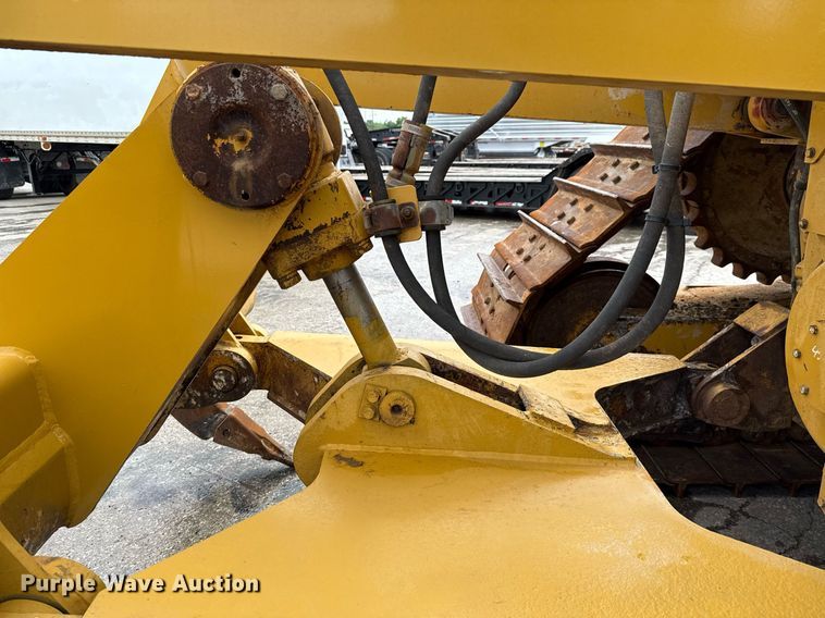 image for item ED5595 2017 Caterpillar D6T LGP dozer
