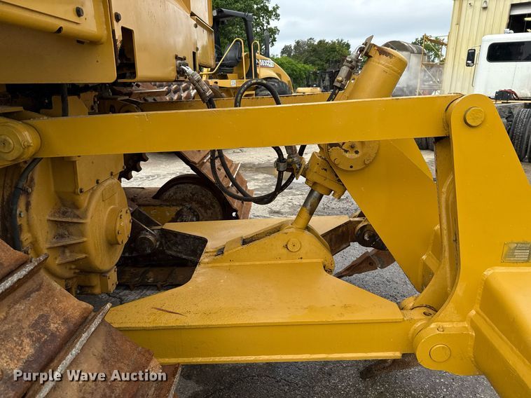 image for item ED5595 2017 Caterpillar D6T LGP dozer