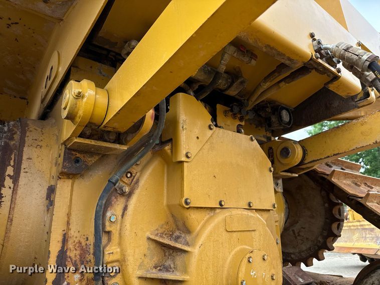 image for item ED5595 2017 Caterpillar D6T LGP dozer