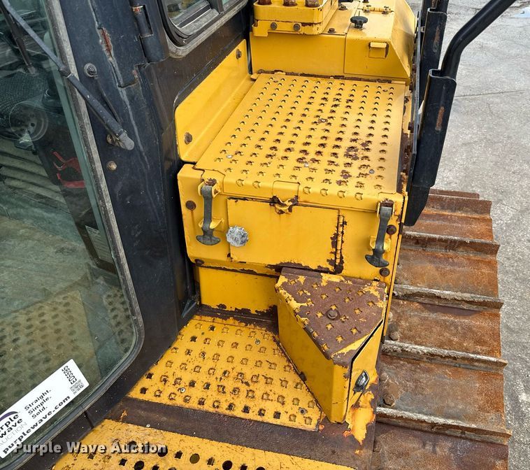 image for item ED5595 2017 Caterpillar D6T LGP dozer