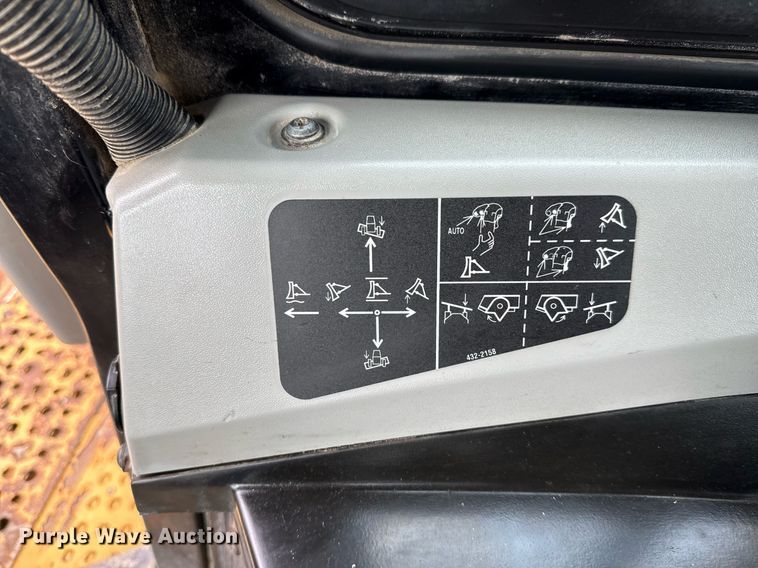 image for item ED5595 2017 Caterpillar D6T LGP dozer