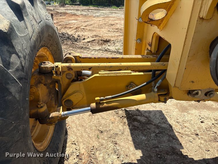 image for item EF3005 2009 John Deere 770D motor grader