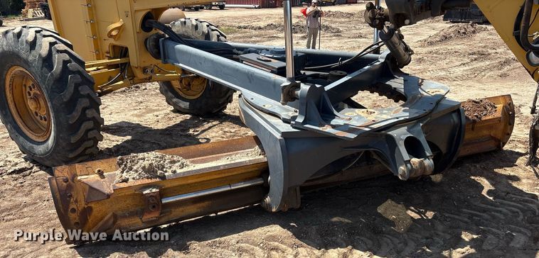 image for item EF3005 2009 John Deere 770D motor grader