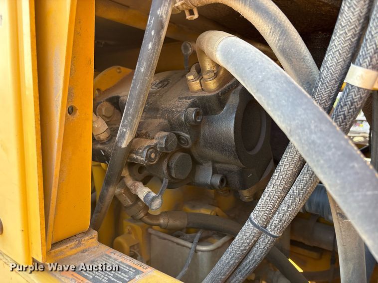 image for item EF3005 2009 John Deere 770D motor grader