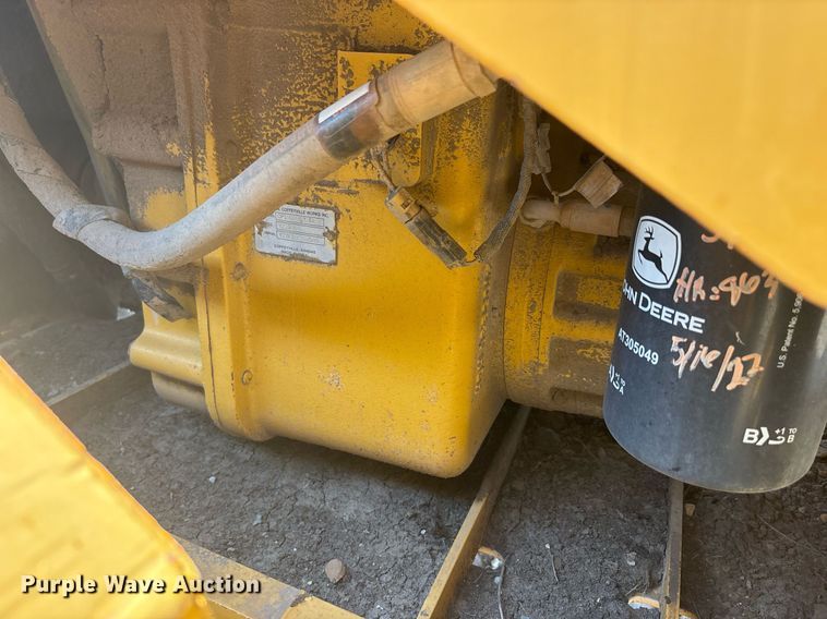 image for item EF3005 2009 John Deere 770D motor grader